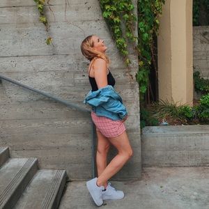 Meet your Posher, Eden